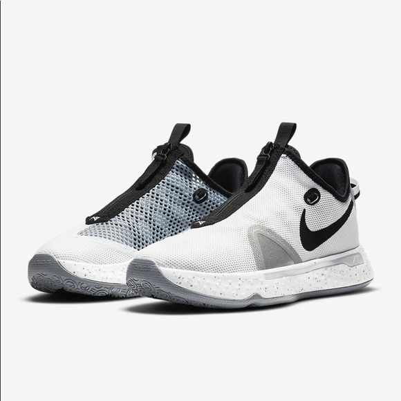 Nike Other - Pg 4 size 10